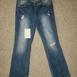 👖Wallflower Jeans with Rips